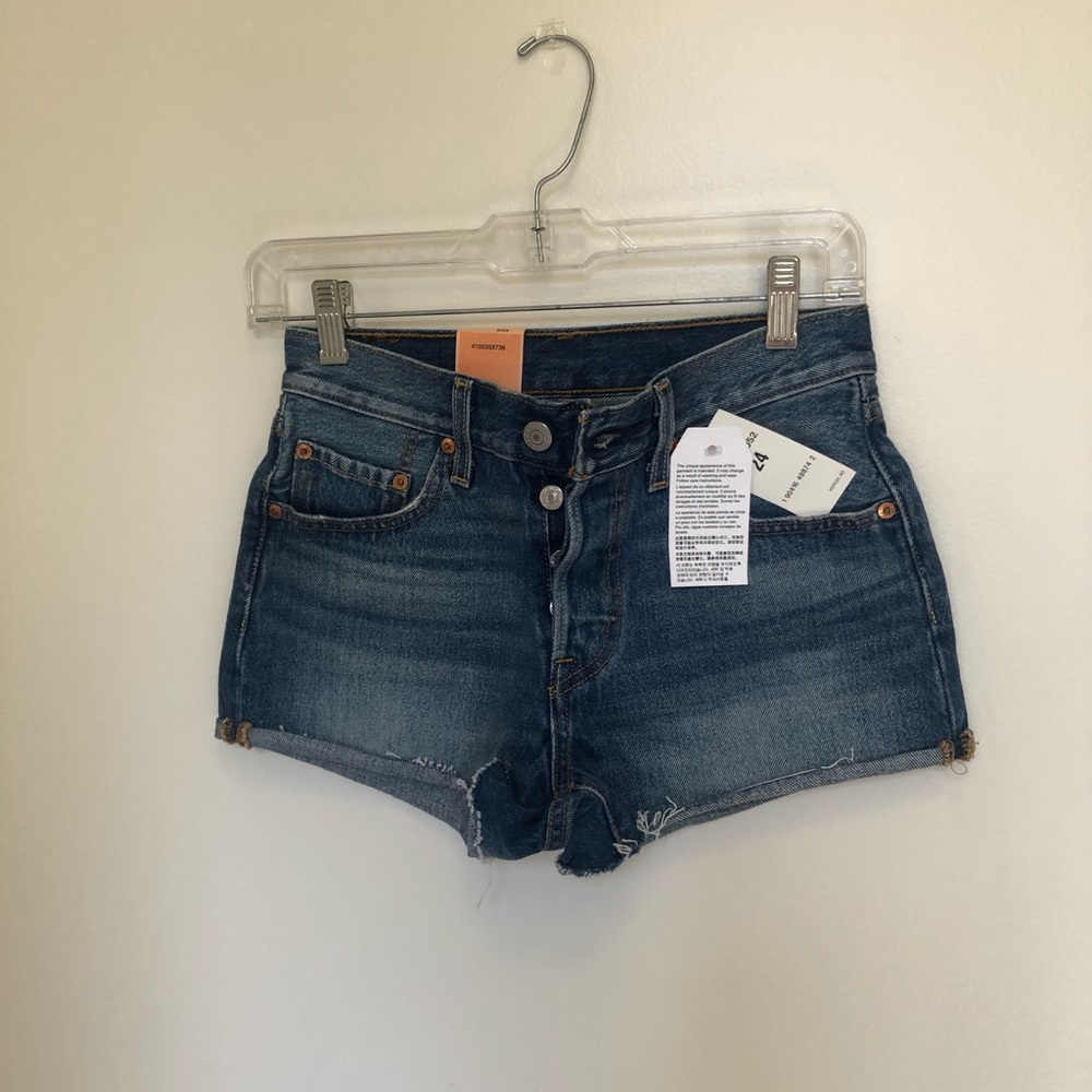 Brand new Levi denim shorts